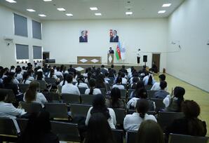 Tarixi qələbəmiz şagirdlərin qələmində - FOTOLAR