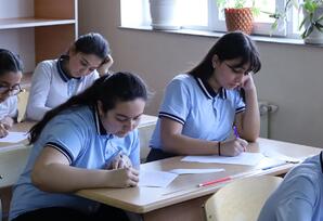 Tarixi qələbəmiz şagirdlərin qələmində - FOTOLAR