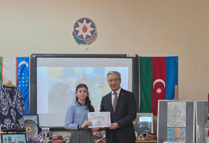 Yasamalda rəsm müsabiqəsinin mükafatlandırma mərasimi keçirilib - FOTOLAR