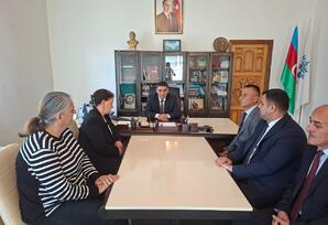 60 illik ömrün  xalqına, Vətəninə sədaqəti - ŞƏRH