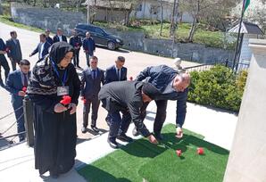 Ürəklərdə yaşayanlar... - FOTO