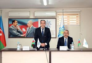 Səbaildə ərazi partiya təşkilat sədrləri ilə görüş keçirilib - FOTOLAR