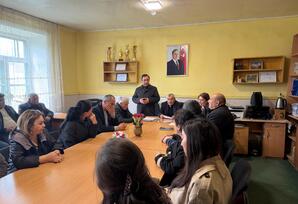 “Heydər Əliyevin siyasi fəaliyyəti və Azərbaycan dövlətinin inkişafı” - FOTOLAR