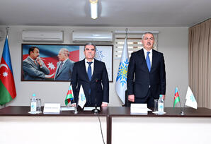 Yeni Azərbaycan Partiyası Səbail rayon təşkilatında ərazi partiya təşkilatlarının rəhbərləri ilə görüş keçirilib