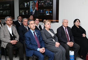 Yeni Azərbaycan Partiyası Səbail rayon təşkilatında ərazi partiya təşkilatlarının rəhbərləri ilə görüş keçirilib