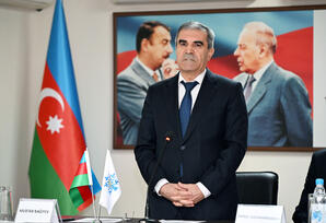 Yeni Azərbaycan Partiyası Səbail rayon təşkilatında ərazi partiya təşkilatlarının rəhbərləri ilə görüş keçirilib