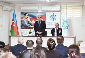 Yeni Azərbaycan Partiyası Səbail rayon təşkilatında ərazi partiya təşkilatlarının rəhbərləri ilə görüş keçirilib