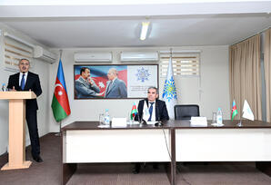 Yeni Azərbaycan Partiyası Səbail rayon təşkilatında ərazi partiya təşkilatlarının rəhbərləri ilə görüş keçirilib