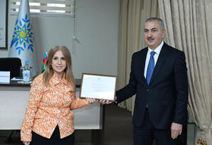 Yeni Azərbaycan Partiyası Səbail rayon təşkilatında ərazi partiya təşkilatlarının rəhbərləri ilə görüş keçirilib