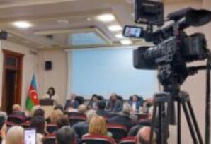 Bakıda qazax şairin "Qarabağ" kitabının təqdimatı keçirilib - FOTOLAR