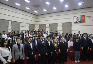 Azərbaycanda dövlət gənclər siyasəti - FOTOLAR