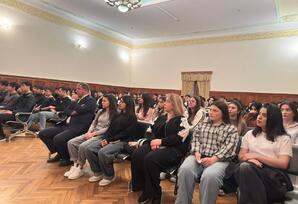 Gənclər gələcək naminə - FOTOLAR