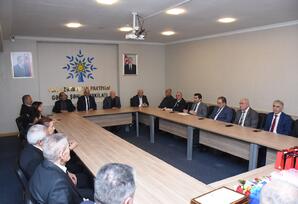 Gəncədə partiya veteranları ilə görüş keçirilib - FOTOLAR