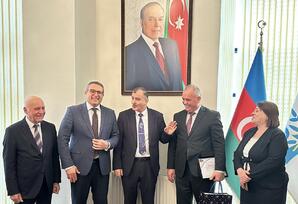 Yaxşılıq rəmzi, ləyaqət mücəssəməsi - FOTOLAR