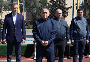 Minifutbol üzrə yarışa start verilib - FOTOLAR