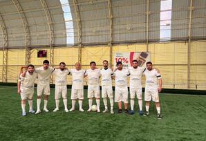 Nəsimi rayonunda mini-futbol turnirinə start verildi - FOTOLAR