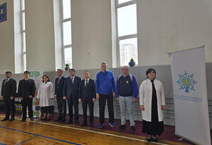 Yasamalda oğlanlar arasında voleybol yarışına start verilib - FOTOLAR