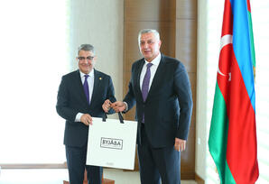 YAP Binəqədi rayon təşkilatının fəalları Ağdaş və Mingəçevirə səfər ediblər - FOTOLAR