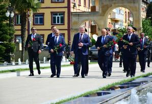 “Azərbaycanın siyasi, iqtisadi, hərbi qüdrətinin inkişafında Heydər Əliyevin rolu” - ŞƏRH