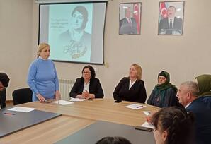 İnsanların gözünə nur bəxş edən ziyalı - FOTOLAR