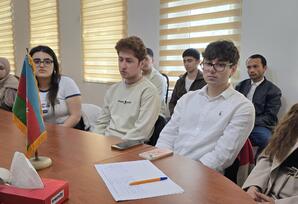 Gənclərlə görüş keçirilib - FOTOLAR