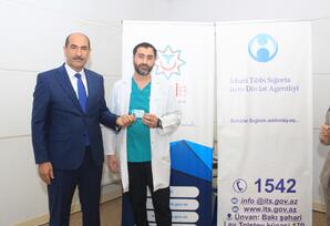 “Qaranlığa nur saçan işıq”