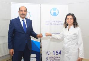 “Qaranlığa nur saçan işıq”