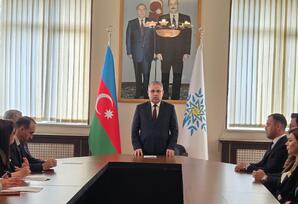 GÖZLƏRƏ NUR BƏXŞ EDƏN GÖRKƏMLİ ALİM - FOTOLAR