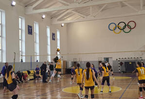 Yasamalda qızlar arasında voleybol turnirinə yekun vurulub - FOTOLAR