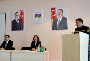 "Narkomaniya və erkən nikahlara yox deyək!" -FOTOLAR