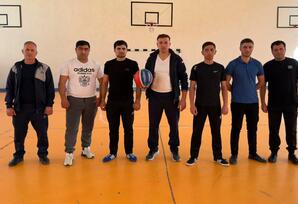 Şəmkirdə təhsil işçiləri arasında basketbol yarışı təşkil olunub - FOTOLAR