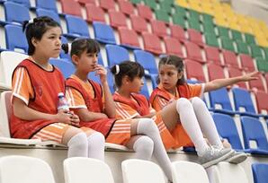 Leyla Əliyevanın təşəbbüsü ilə uşaq evlərinin komandaları arasında növbəti minifutbol turniri təşkil olunub - FOTOLAR 