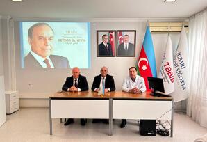 “Müasir Azərbaycanın Memarı – Heydər Əliyev” - FOTOLAR