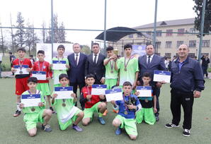 Tovuz rayonunda 13-14 yaşlı yeniyetmə oğlanlar arasında minifutbol üzrə rayon turniri keçirilib - FOTO
