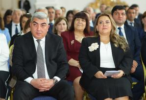 “ Dövlətçilik ənənələrinin möhkəmlənməsində Heydər Əliyevin rolu” - FOTOLAR