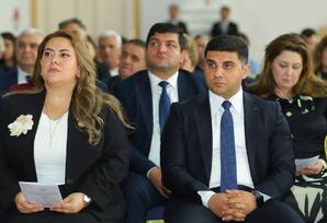 “ Dövlətçilik ənənələrinin möhkəmlənməsində Heydər Əliyevin rolu” - FOTOLAR