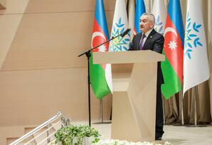 “Ulu Öndər Heydər Əliyev: Müasir Azərbaycanın memarı” - FOTOLAR