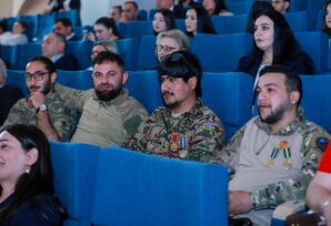 “Ulu Öndər Heydər Əliyev: Müasir Azərbaycanın memarı” - FOTOLAR