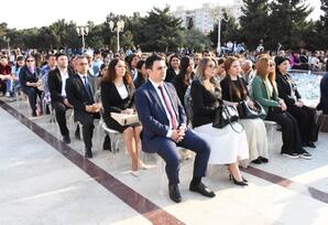 Qaradağ rayonunda Heydər Əliyevin anadan olmasının 103-cü ildönümü qeyd edilib