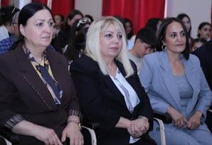 Beynəlxalq ailə gününə həsr olunmuş tamaşa - FOTOLAR