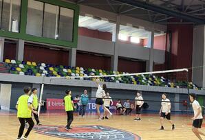 Lənkəranda  “28 May – Müstəqillik Günü” münasibətilə voleybol yarışları - FOTO