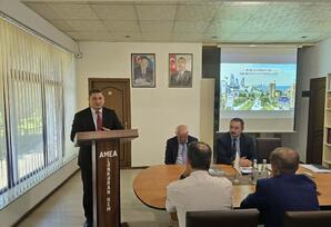 “Heydər Əliyev və müstəqil Azərbaycanın şəhərsalma modeli: davamlı inkişafdan Zəfərə” - FOTOLAR