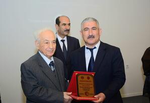 “Müstəqilliyin təntənəsi”