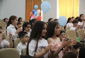 “Uşaqlar gələcəyimizdir" - FOTOLAR