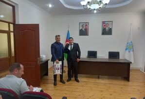 YAP Yardımlı rayon təşkilatının qərargahında fəallarla görüş keçirilib