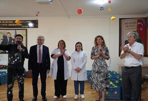 1 İyun- Uşaqların Beynəlxalq Müdafiəsi Günü ilə əlaqədar olaraq Bakı şəhəri 2 saylı Uşaq evi sosial xidmət müəssisəsi ziyarət olunub - FOTOLAR