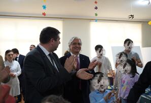 1 İyun- Uşaqların Beynəlxalq Müdafiəsi Günü ilə əlaqədar olaraq Bakı şəhəri 2 saylı Uşaq evi sosial xidmət müəssisəsi ziyarət olunub - FOTOLAR