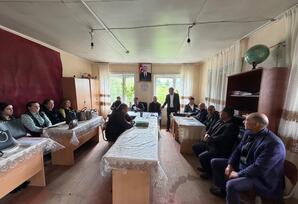 Gədəbəydə “2026-cı il –Şəhərsalma və memarlıq ili” mövzusunda dəyirmi masa keçirildi