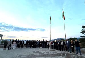 YAP Yasamal rayon təşkilatının nümayəndələri Qarabağa səfər edib - FOTOLAR