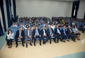 Şəmkirdə  Səməd Vurğunun 120 illik yubleyi münasibətilə tədbir keçirilib